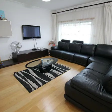 Av. D. Joao Ii Modern Apt Near Altice Arena *