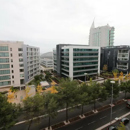 Av. D. Joao Ii Modern Apt Near Altice Arena